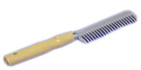 Aluminium Tail Comb with Wooden Handle