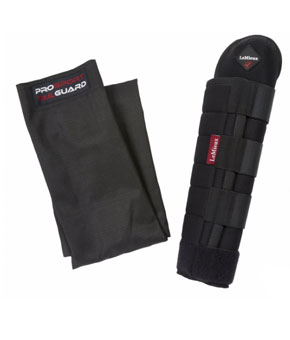 LeMieux Tail Guard With Bag